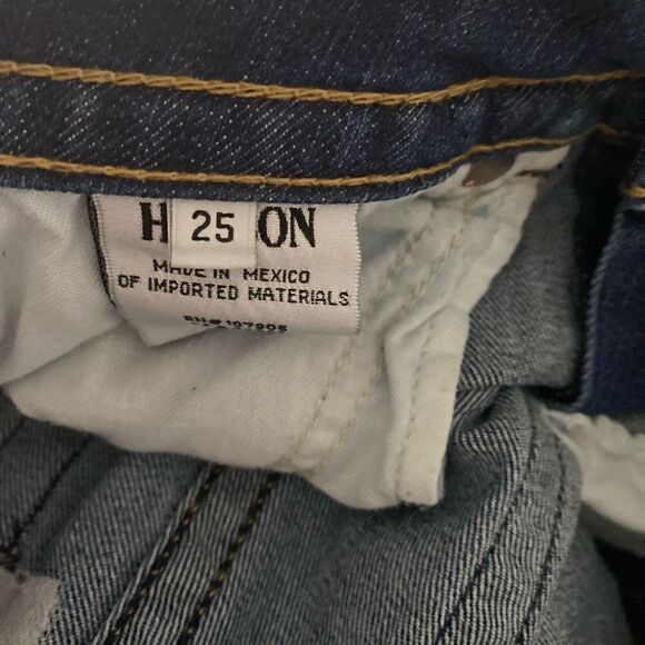 #513 HUDSON Signature Mid Rise Bootcut Jeans - Picture 10 of 11